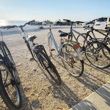 Ni&gio Sterna 6 公寓 Páros