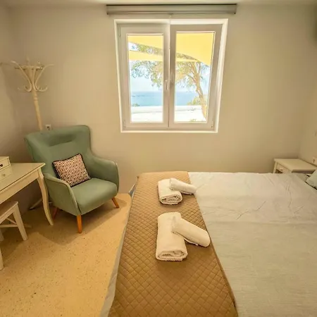 Ni&gio Sterna 6 * Parikia (Paros)